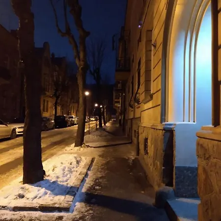 Near St. Anthony Apartment